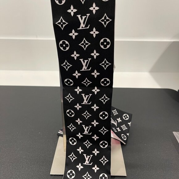 Louis Vuitton Silk Monogram Marbles Bandeau Midnight Fuchsia (JB1357) - Picture 3 of 8